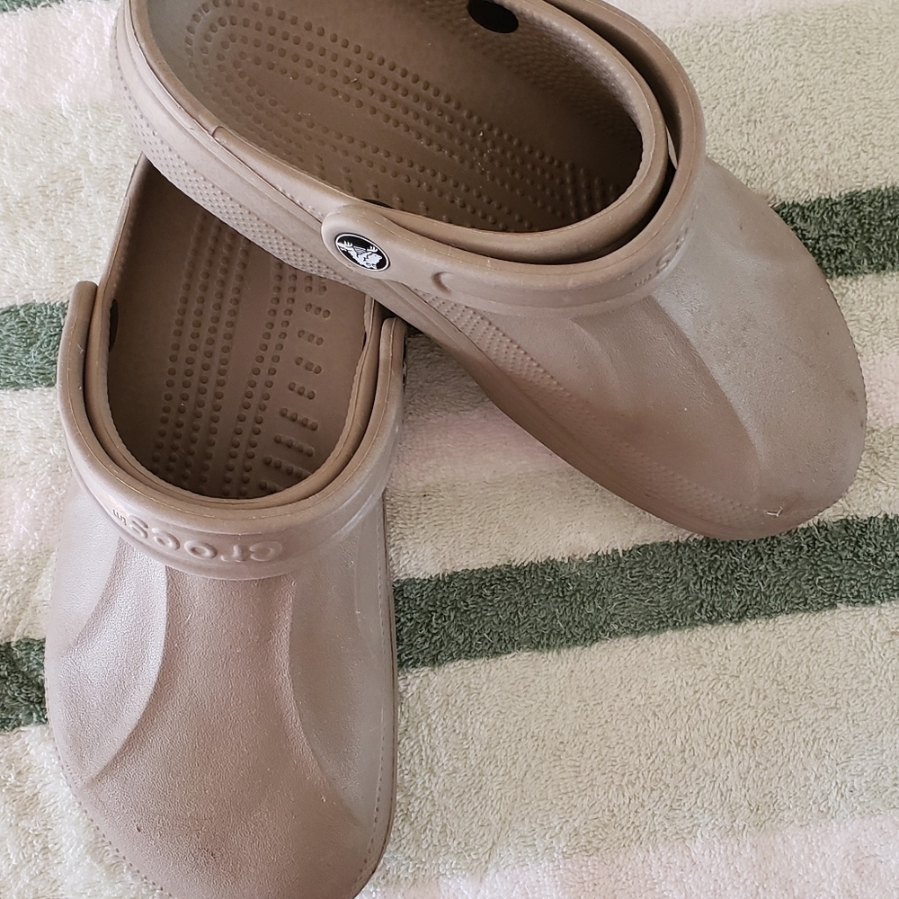 Crocs